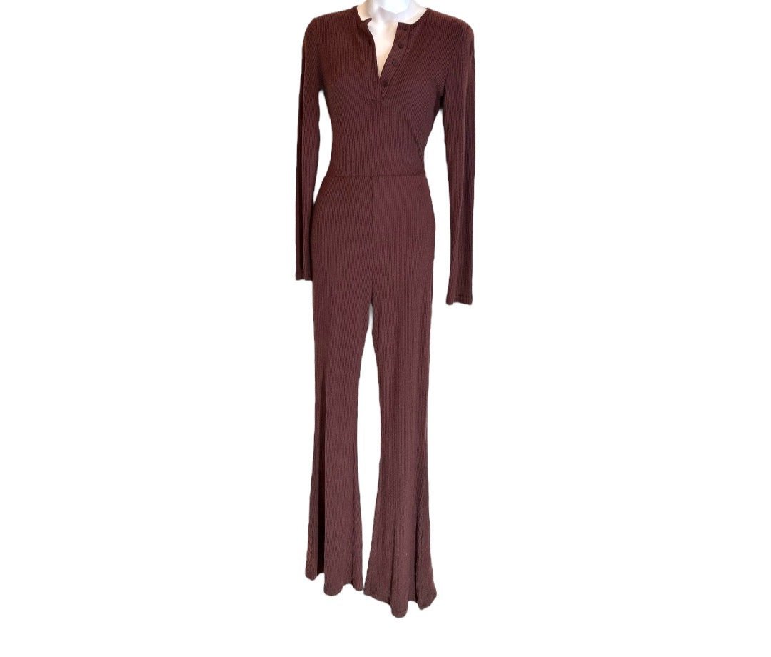 Pretty Little Thing Chocolate Wine Wide Stretch Leg Jump Suit Size 4