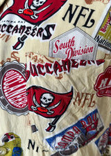 NFL Tampa Bay Buccaneers Mens Vintage Hawaiian Shirt*