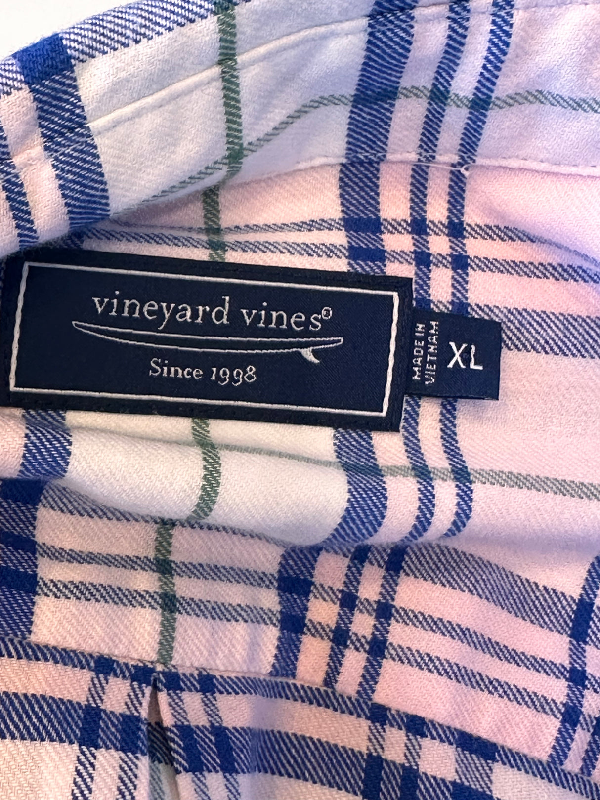 Vineyard Vines Classic Fit Plaid Island Mens Vintage Flannel Shirt  XL*