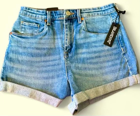 BLANKNYC Portside Perry Shorts