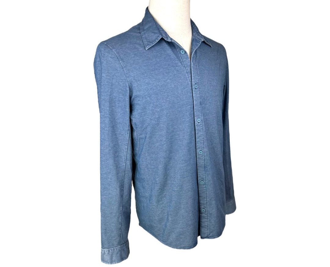 Lululemon 100% Cotton Chambray Button Shirt Mens Size Medium*