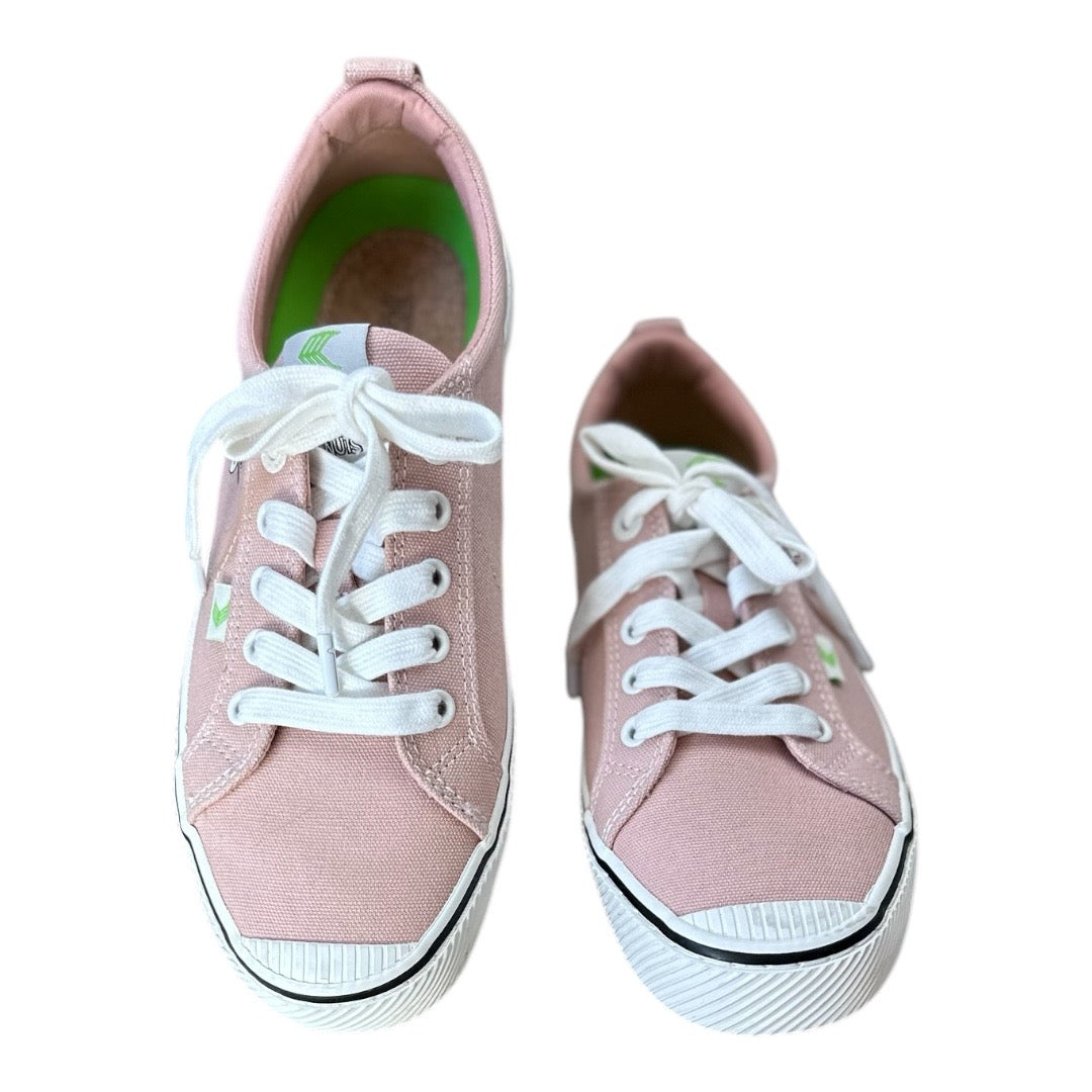 Cariuma Peanuts Rose Canvas Skate Board Sneakers New Size 9
